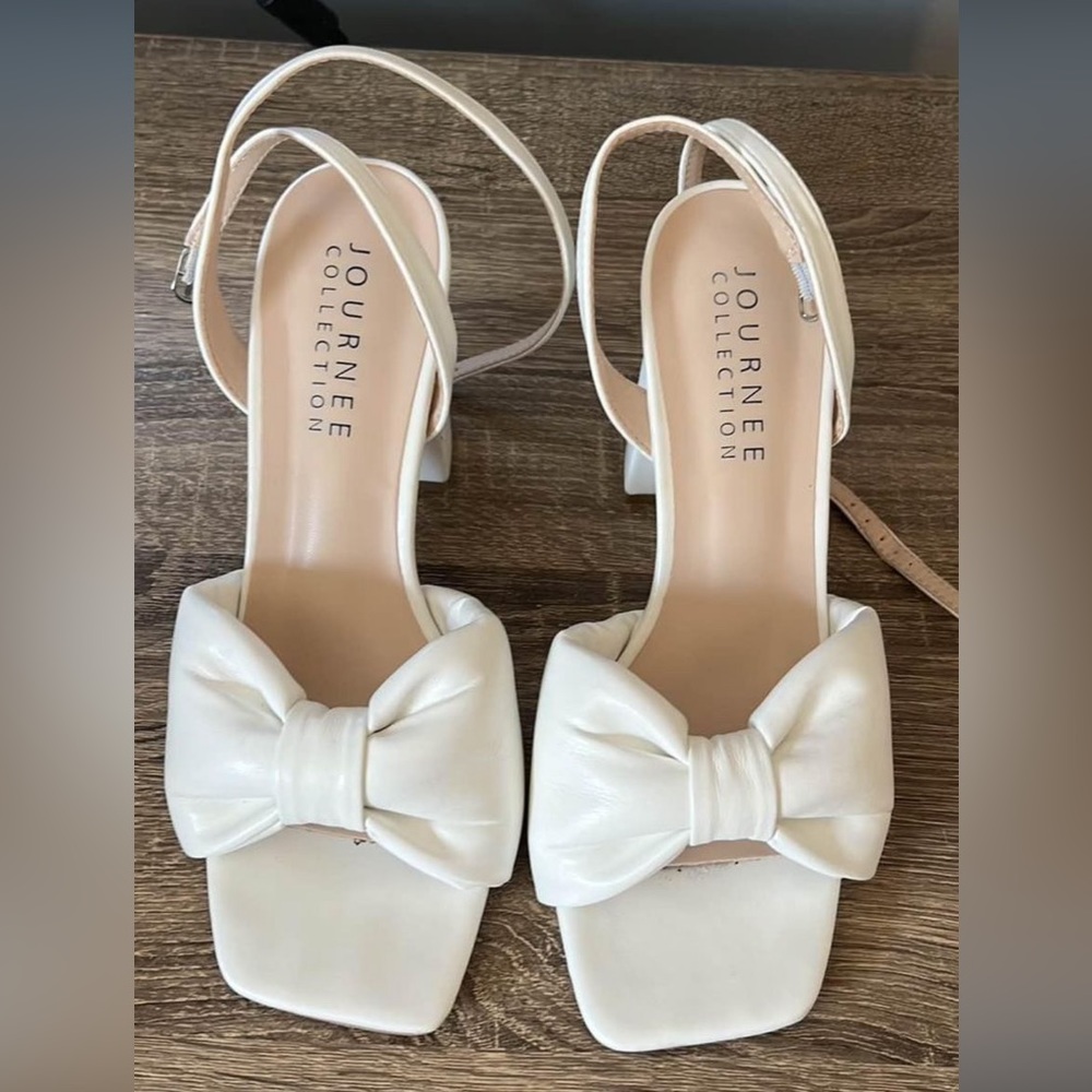 Journee collection white block heels